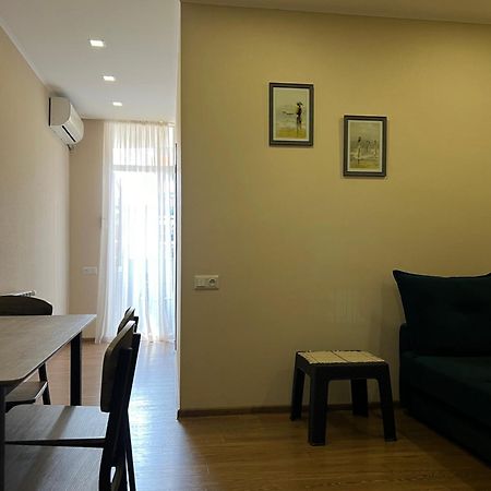 Cosy Apartment Near The Sea Batoemi Buitenkant foto